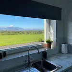 Country Hideaway *